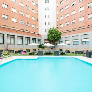 Апартаменты Residencia Universitaria Resa Diagonal, Барселона